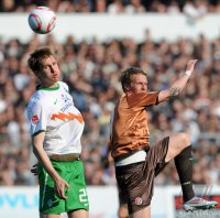Fussball: 1. Bundesliga Saison 2010/2011: St. Pauli - Werder Bremen