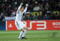 Fussball CHL  Saison 2010/2011:  JUBEL Torwart Thomas Kraft (FC Bayern Muenchen)