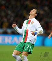 FUSSBALL WM 2010, ACHTELFINALE: Spanien - Portugal