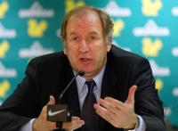 Barca Trainer Carlos Rexach