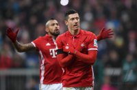 Fussball 1. Bundesliga Saison 16/17: FC Bayern Muenchen - RB Leipzig