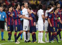 Fussball CHL  Saison 2014/2015: Zlatan Ibrahimovic (Paris Saint-Germain) und Lionel Messi (Barca)