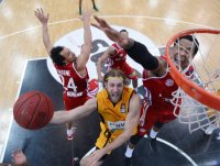 Basketball 1. Bundesliga 2012/2013:  Walter Tigers Tuebingen - FC Bayern Muenchen