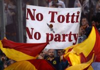 FUSSBALL SERIE A 2013/2014:  AS Rom - AC Mailand