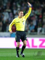 Fussball Nationalmannschaft : Schiri  Felix Brych