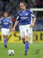 Fussball CL: Schalke, ERNST Einzelaktion am Ball