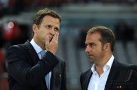 Fussball International EM 2012 Qualifikationsspiel:  DFB Teammanager Oliver Bierhoff mit Co Trainer Hansi Flick