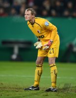 FUSSBALL DFB POKAL  Saison 2012/2013:  Torwart Alexander Manninger (FC Augsburg)