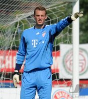 Fussball 1. Bundesliga Saison   2011/2012 :  Torwart Manuel Neuer (FC Bayern Muenchen)