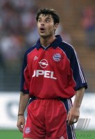 Fussball  1. Bundesliga  2000/2001: FC Bayern  M&Aring;&cedil;nchen - Hertha BSC Berlin