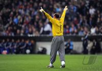 Fussball DFB Pokal : Torwart Gabor Kiraly (1860 Muenchen)