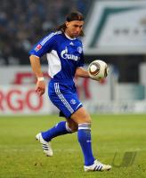 FUSSBALL, 1. BUNDESLIGA, 26. Spieltag: Schalke, BORDON Einzelaktion