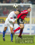 Fussball 1. Bundesliga: Leverkusen - HSV, Zweikampf