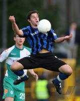 Fussball 2. Bundesliga, Paderborn: ROETTGER Einzelaktion