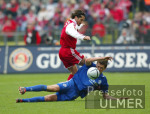 Fussball 1. Bundesliga: Muenchen-Schalke, Zweikampf
