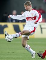 Fussball 1. Bundesliga: Stuttgart, HITZLSPERGER Einzelaktion am Ball