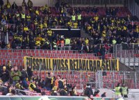 Fussball DFB Pokal Viertelfinale 15/16: VfB Stuttgart - Borussia Dortmund