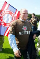Fussball 1. Bundesliga: St. Pauli - Bayern; FC Bayern Manager Uli HOENESS