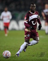 Fussball: 1. Bundesliga Saison 2010/2011: Hannover 96, YA KONAN