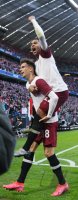 Fussball 1. Bundesliga Saison 19/20: JUBEL Leon Goretzka (FC Bayern Muenchen)
