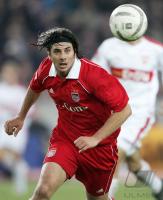 Fussball 1. Bundesliga: Bayern, PIZARRO Einzelaktion am Ball