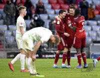 Fussball 1. Bundesliga Saison 21/22: FC Bayern Muenchen - SpVgg Greuther Fuerth