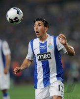 Fussball UEFA SUPER CUP 2011:  Jorge Fucile  (FC Porto)