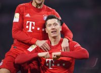 Fussball 1. Bundesliga Saison 19/20: FC Bayern Muenchen -  FC Schalke 04