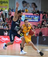Basketball 1. Bundesliga 16/17 Hauptrunde: Walter Tigers Tuebingen - Alba Berlin