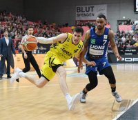 Barmer 2. Basketball Bundesliga  18/19: Tigers Tuebingen - PS Karlsruhe Lions
