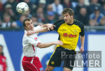 Fussball 1. Bundesliga: Hamburger SV - Dortmund, Zweikampf