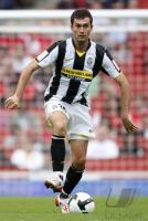 FUSSBALL INTERNATIONAL: Juventus, ROSSI Einzelaktion