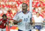 Fussball INTERNATIONAL  EURO 2004  Spanien - Portugal