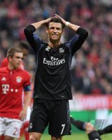 Fussball CHL 16/17 Achtelfinale: FC Bayern Muenchen - Real Madrid