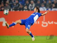 FUSSBALL 1. BUNDESLIGA: Schalke, ALTINTOP Einzelaktion