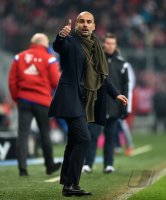 Fussball 1. Bundesliga Saison 14/15: FC Bayern Muenchen - FC Schalke 04