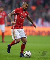 Fussball 1. Bundesliga Saison 16/17: FC Bayern Muenchen - VfL Wolfsburg