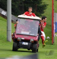Fussball 1. Bundesliga 2016/2017: Fototermin beim FC Bayern Muenchen