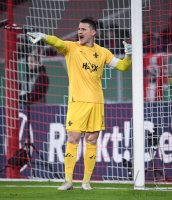 Fussball DFB Pokal  Achtelfinale  2025/2026  03.12.2025 
SC Freiburg - SV Darmstadt 98