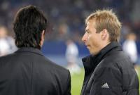 Fussball International: Deutschland - China, LOEW und KLINSMANN enttaeuscht