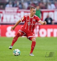 Fussball 1. Bundesliga Saison 17/18: FC Bayern Muenchen - SC Freiburg