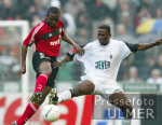 Fussball 1. Bundesliga: Gladbach - Leverkusen, Zweikampf