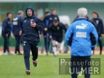 FUSSBALL  Quali Euro  2004  Training Schweizer Nationalmannschaft