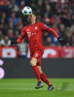 Fussball CHL 15/16 Gruppenphase: Olympiakos Piraeus  - FC Bayern Muenchen