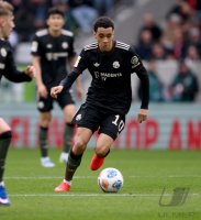 Fussball 1. Bundesliga  Saison  2025/2026  28. Spieltag SC Freiburg - FC Bayern Muenchen