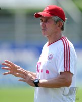 Fussball 1. Bundesliga Saison   2011/2012 :  Trainer Jupp Heynckes  (FC Bayern Muenchen)
