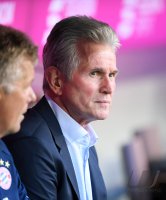 Fussball 1. Bundesliga Saison 17/18: FC Bayern Muenchen - SC Freiburg