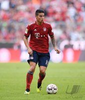 Fussball 1. Bundesliga Saison 18/19: FC Bayern Muenchen - Bayer 04 Leverkusen