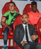 Fussball CHL 15/16 Gruppenphase: Olympiakos Piraeus  - FC Bayern Muenchen