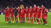Fussball 1. Bundesliga Saison 18/19: FC Bayern Muenchen - VfB Stuttgart
